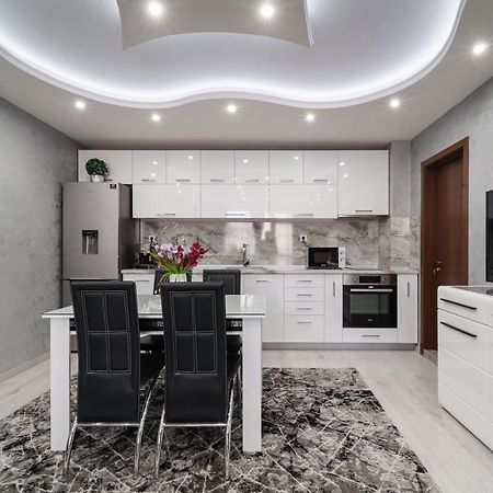 City Apartments - A Brand New Luxury & Comfy 2 Asenovgrad Exteriér fotografie